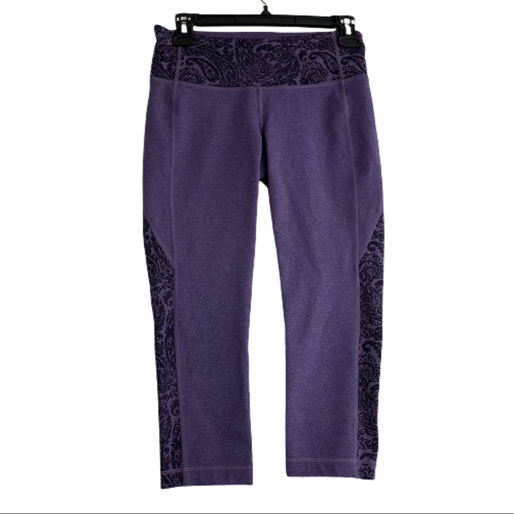 Athleta Purple and Paisley Crop Leggings Size Small